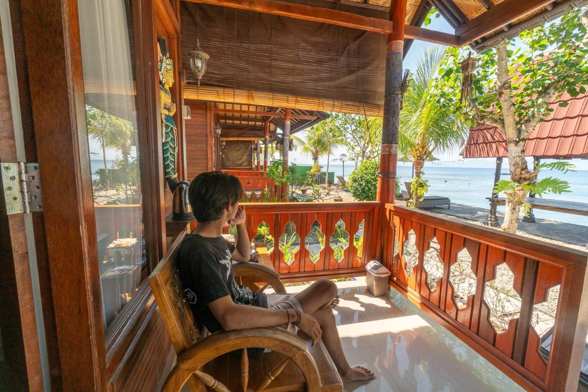 Merta Beach Bungalow By Bukit Vista Ped Exterior photo