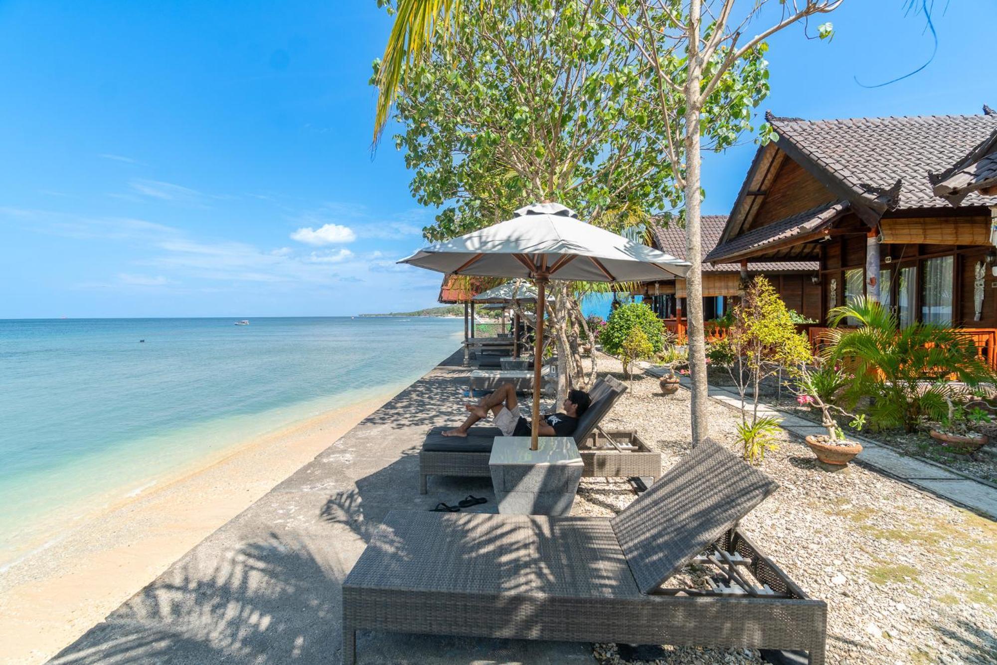 Merta Beach Bungalow By Bukit Vista Ped Exterior photo
